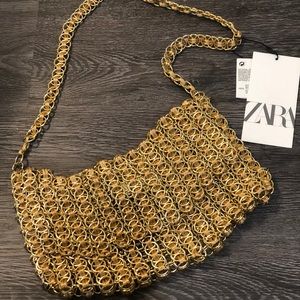SOLD - Zara golden link purse